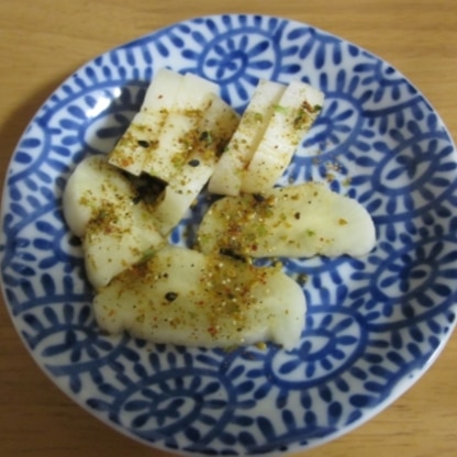 家でも美味しいたくあんが作れました(^^)/
これからの季節、沢山作って美味しくいただきたいです♡